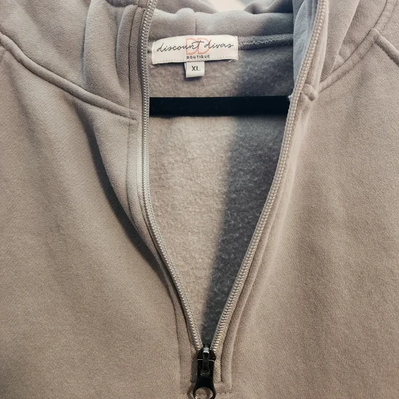 Discount Diva's Gray Half-Zip Sweatshirt - Picture 3 of 6